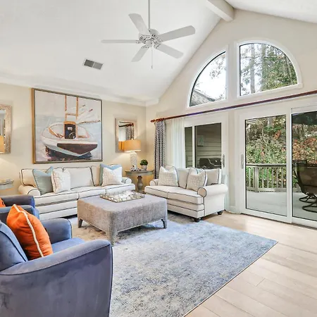 35 Battery Road Villa